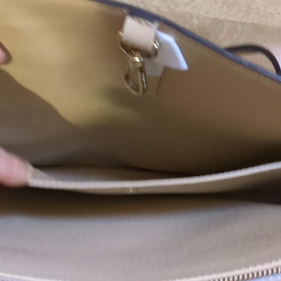 Pristine Kate Spade Tan and Cream Tote Bag - Picture 7 of 14
